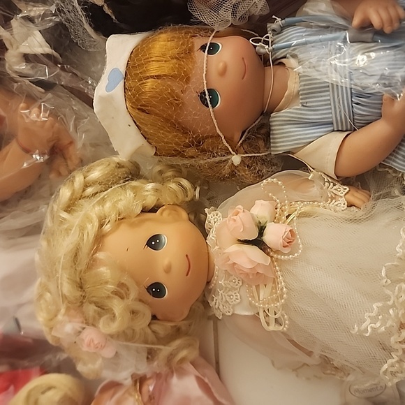 A precious collection of dolls - Picture 9 of 13